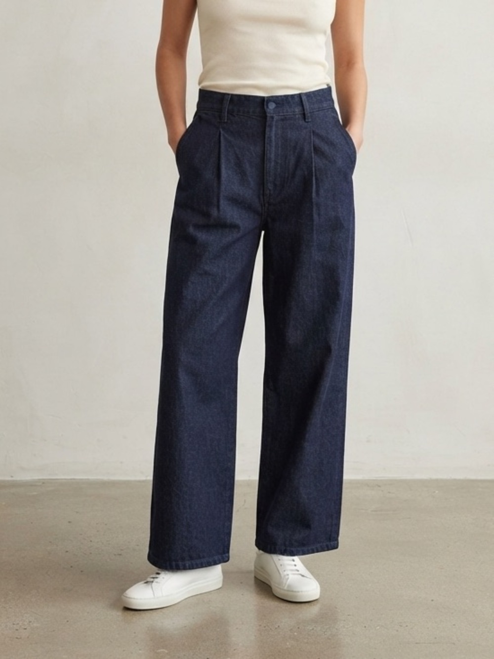 Kowtow Sz 6 Dark Wash Denim Saylor Wide Leg Ankle Length Jeans